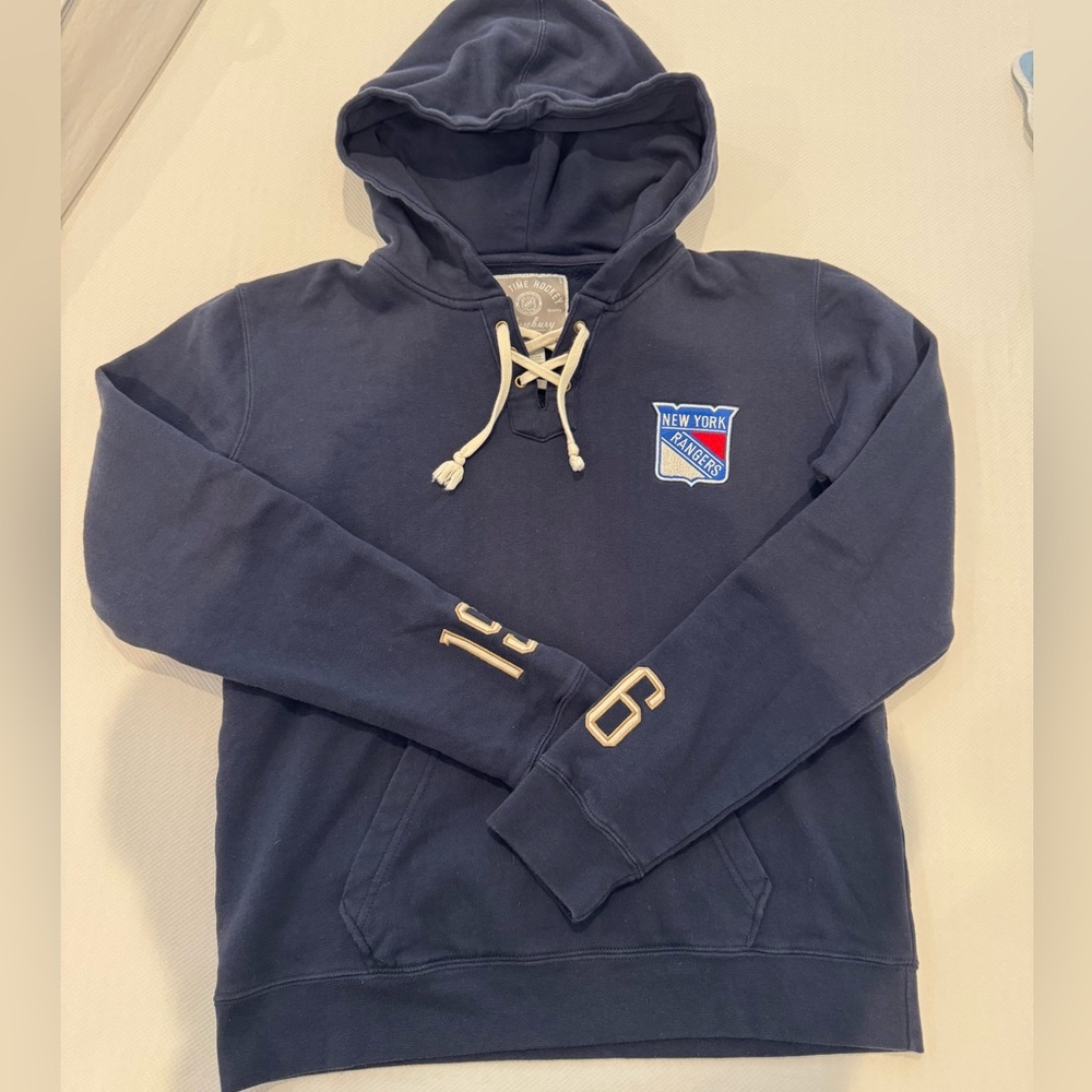 Ladies, New York, Rangers hoodie in size L.